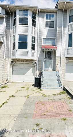 293 Richmond Hill Road, Staten Island, NY 10314