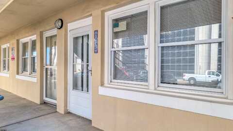132 S Providence Ave, Atlantic City, NJ 08401