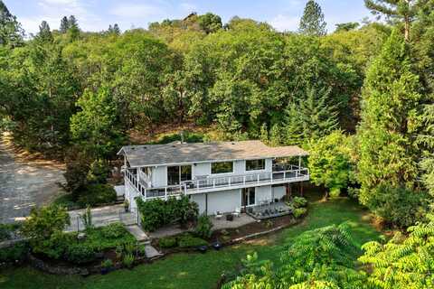 219 Bluebell Lane, Grants Pass, OR 97527