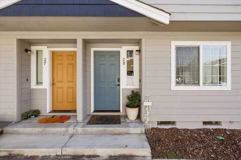 2030 Brookhurst Street, Medford, OR 97504