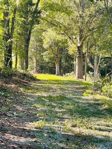 5009 LP Bailey Memorial Hwy, Halifax, VA 24558