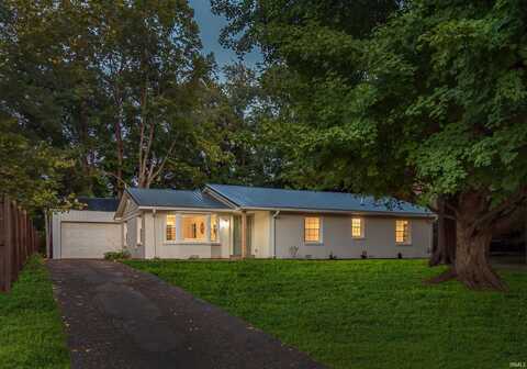 619 Prince Drive, Newburgh, IN 47630