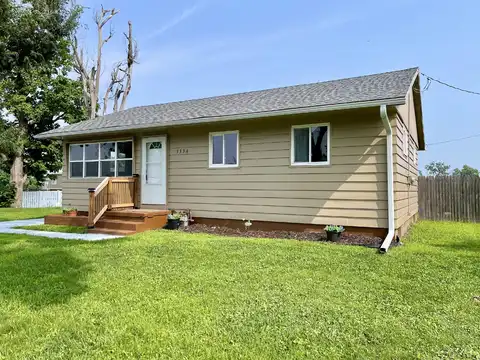 3334 AVE I, COUNCIL BLUFFS, IA 51501