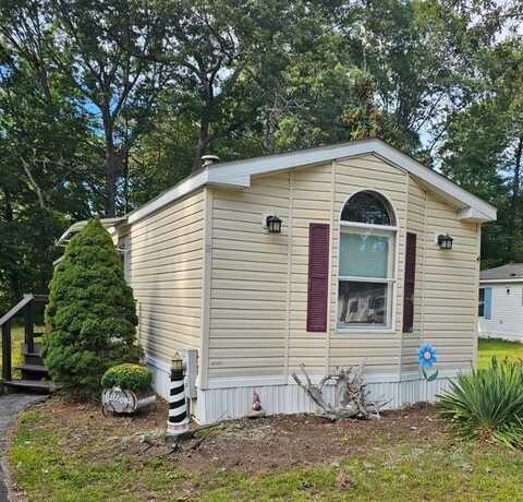 4 Liena Rose Way, Coventry, RI 02816