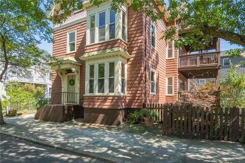 21 Harkness Street, Providence, RI 02909