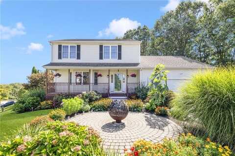11 Shannon Lane, West Warwick, RI 02893