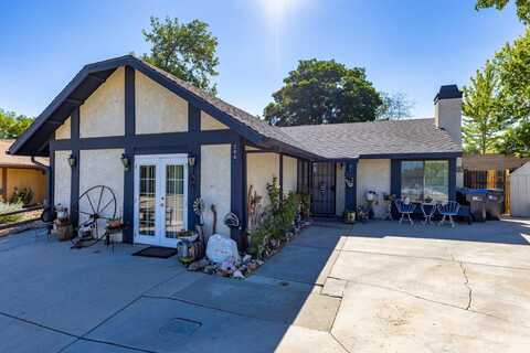 204 Peach Tree Court, Tehachapi, CA 93561