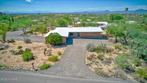 450 E Deone Lane, Tucson, AZ 85704