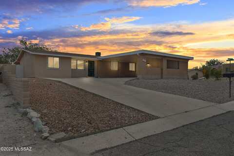 6751 S Pavo Real Place, Tucson, AZ 85746
