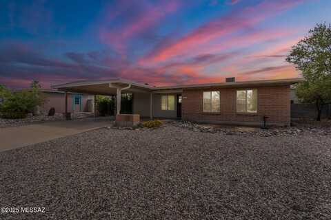 9842 E Creek Street, Tucson, AZ 85730