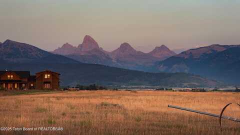 1180 STILLWATER Loop, Tetonia, ID 83452