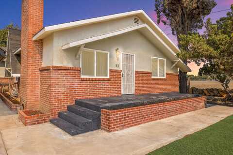 1149 N E Street, Tulare, CA 93274