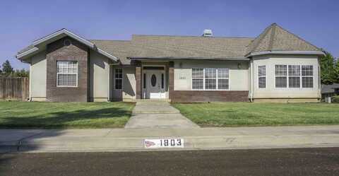 1803 S Maselli Street, Visalia, CA 93277