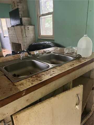 513 Miller Street, Burlington, NC 27215