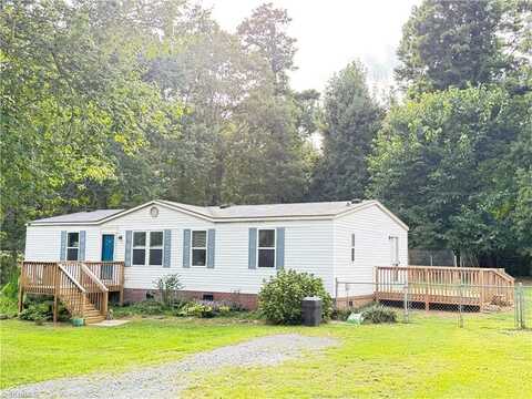 6435 Georgia Drive, Randleman, NC 27317