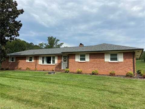 2547 Riverside Drive, Mount Airy, NC 27030