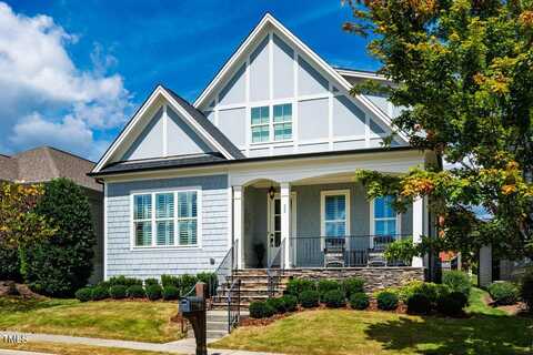 32 Treywood Lane, Chapel Hill, NC 27516