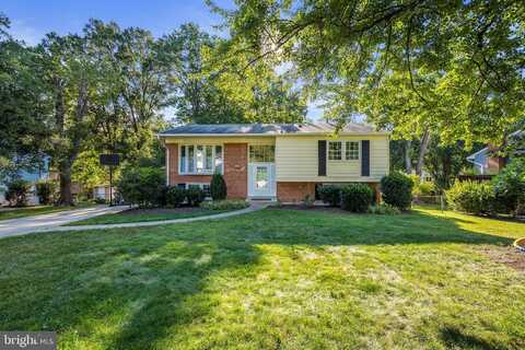 2415 JACKSON PARKWAY, VIENNA, VA 22180