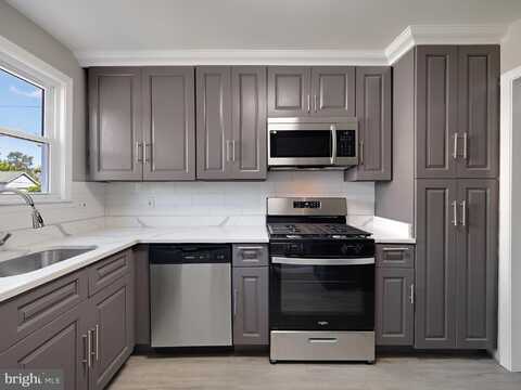 6225 ROBIN HILL ROAD, BALTIMORE, MD 21207