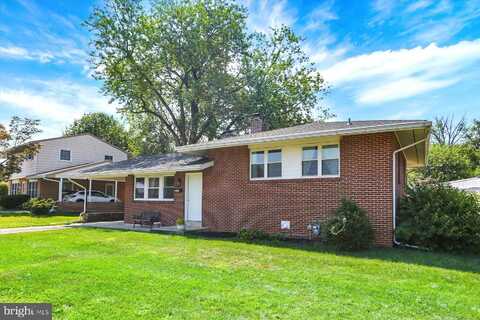 606 ROBERT STREET, MECHANICSBURG, PA 17055