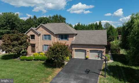 2611 OBERLIN DRIVE, YORK, PA 17404