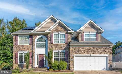 8202 HOLLY LANE, CLINTON, MD 20735