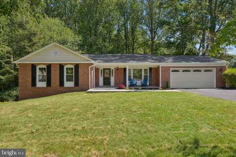 1829 HORSEBACK TRAIL, VIENNA, VA 22182