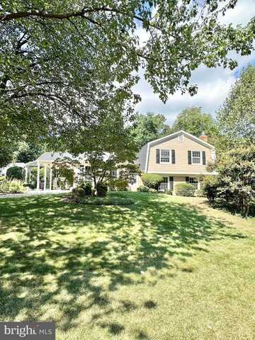 4410 WOODCHUCK COURT, ANNANDALE, VA 22003