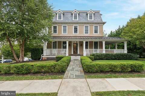 200 W WAYNE AVENUE, WAYNE, PA 19087