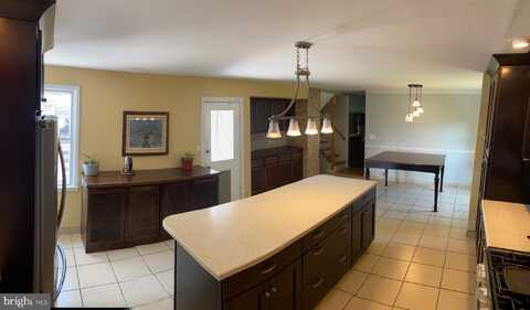 412 GOODWIN ROAD, HATBORO, PA 19040