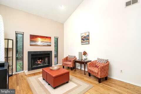 263 SAYRE DRIVE, PRINCETON, NJ 08540