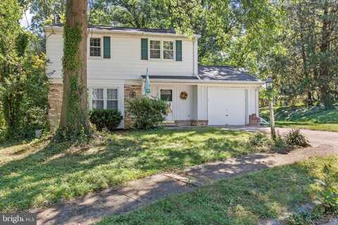 8 REDWOOD PLACE, CAMP HILL, PA 17011
