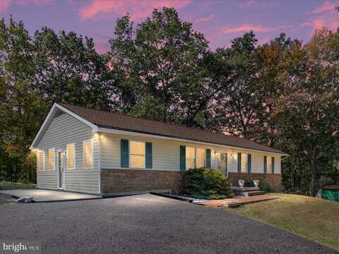 129 LITTLE CREEK TRAIL, BERKELEY SPRINGS, WV 25411