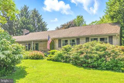 2 FARM LANE, LITITZ, PA 17543