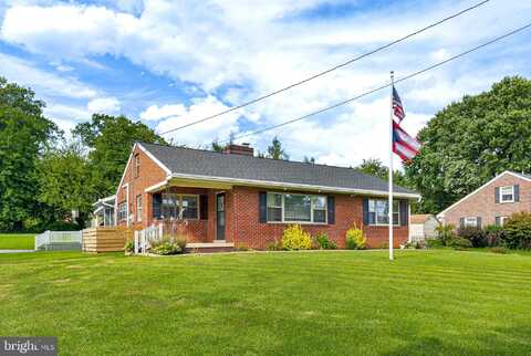 21 BLOSSOM HILL DRIVE, LANCASTER, PA 17601