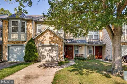 5 CLAVER HILL WAY, MOUNT LAUREL, NJ 08054