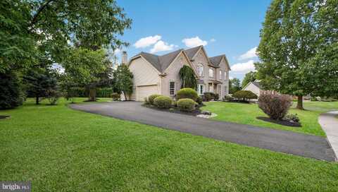 302 ALEXANDER COURT, CHALFONT, PA 18914