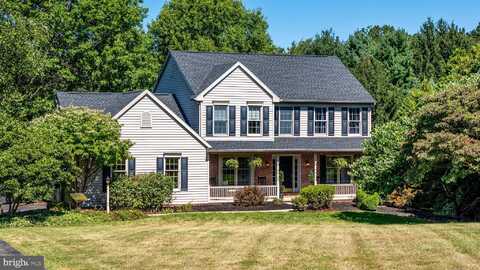 35 RED OAK DRIVE, COATESVILLE, PA 19320