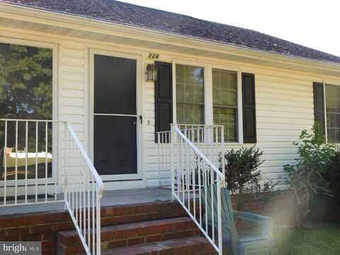 224 WEST BROADDUS AVENUE, BOWLING GREEN, VA 22427