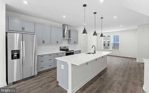 17940 ALICIA AVENUE, DUMFRIES, VA 22026