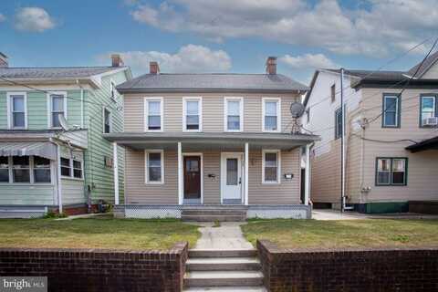 522 E FREDERICK STREET, HANOVER, PA 17331