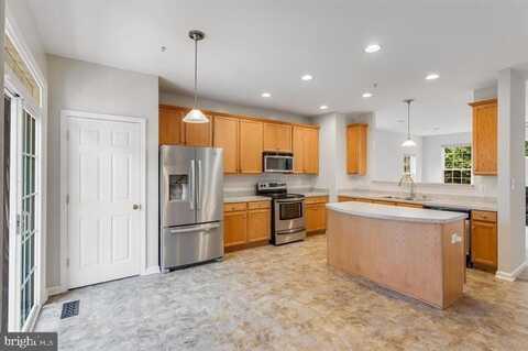 110 RIVERWATCH DRIVE, INDIAN HEAD, MD 20640