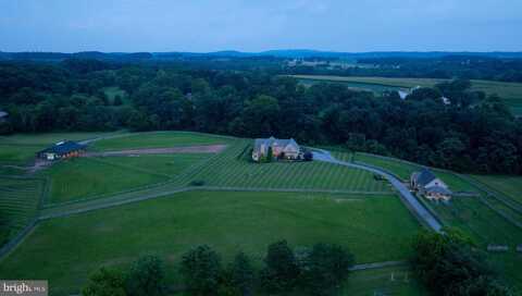 380 MEADOW LANE, HERSHEY, PA 17033