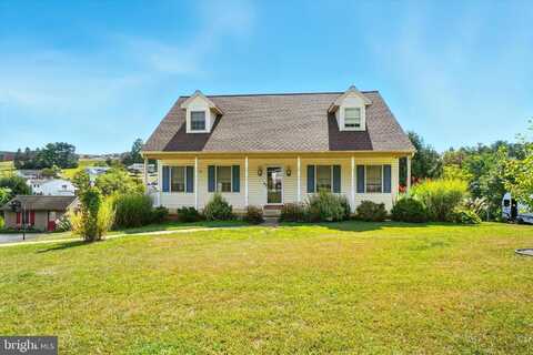 136 TEILA DRIVE, DALLASTOWN, PA 17313