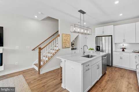 5 SEPIA SQUARE, ASHBURN, VA 20147