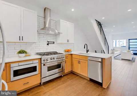 702 DICKINSON STREET, PHILADELPHIA, PA 19147