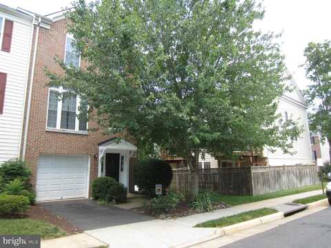11640 FAIRFAX CENTER WOODS TRAIL, FAIRFAX, VA 22030