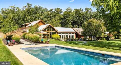 1711 SWEETBRIAR ROAD, OTTSVILLE, PA 18942