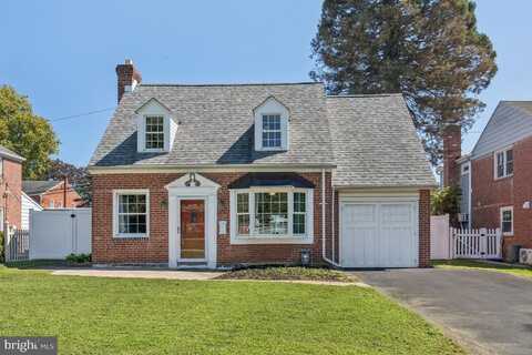 32 E WESTWOOD PARK DRIVE, HAVERTOWN, PA 19083