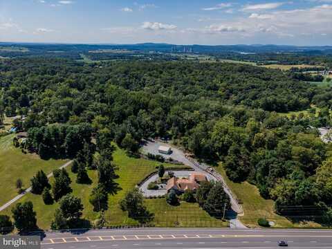 3492 E HARRISBURG PIKE, MIDDLETOWN, PA 17057